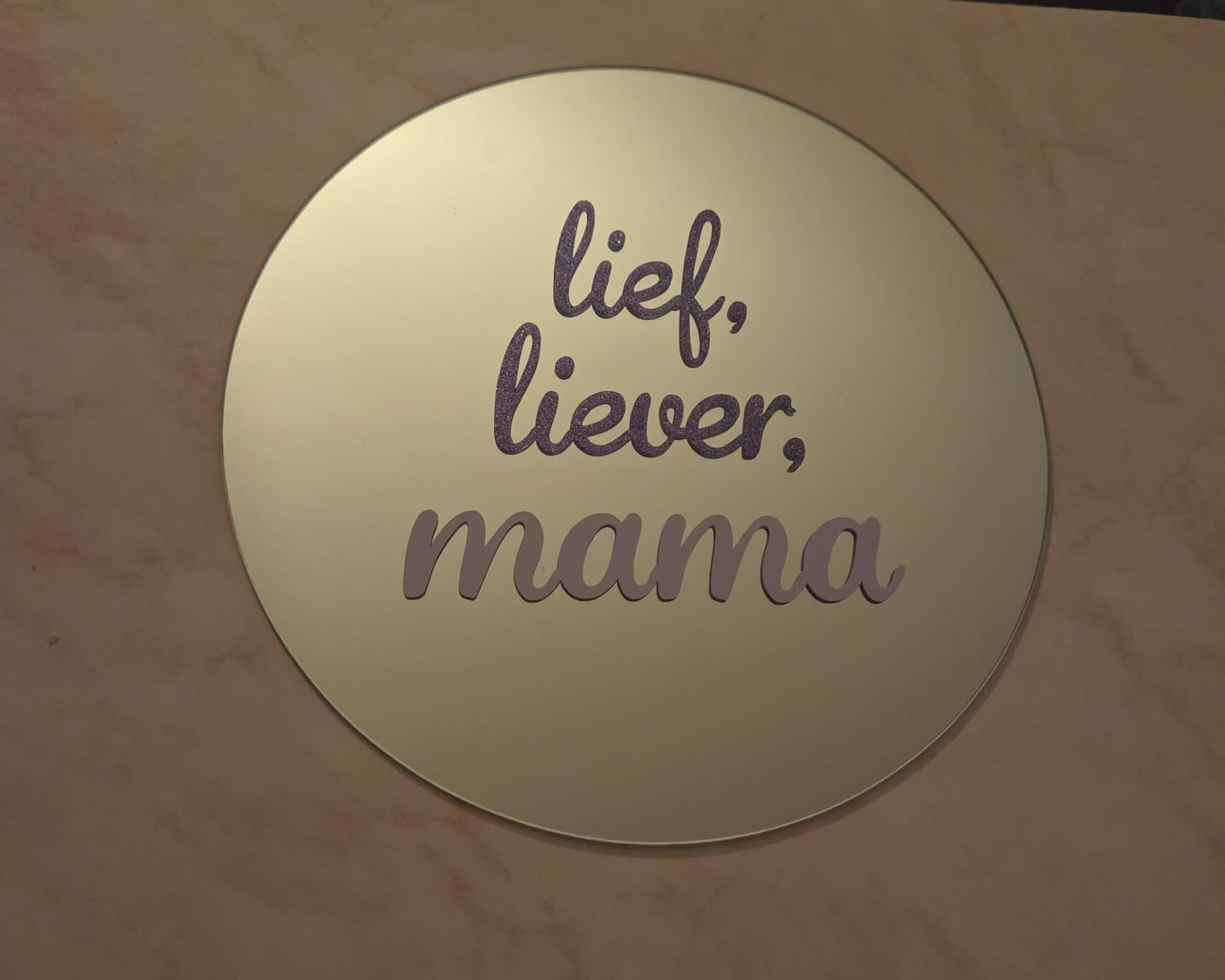 Spiegel 'Mama'